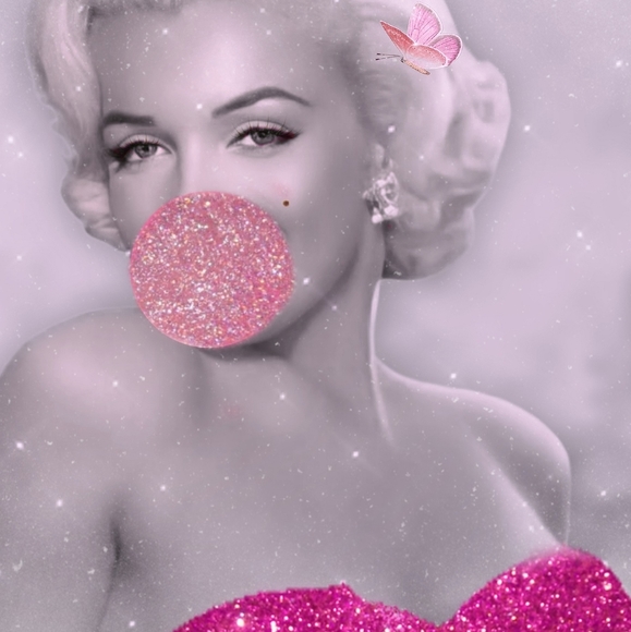 Marilyn Monroe and Audrey Hepburn glittered Pink Bubble Gum Pink Poster Art - Picture 3 of 3